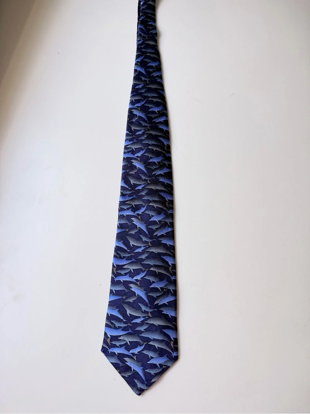 100% handmade, silk tie, dolphin print the nature Conservatory 60in